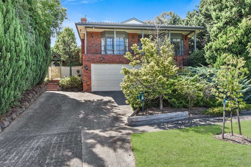 2 Harley Court, Berwick VIC 3806