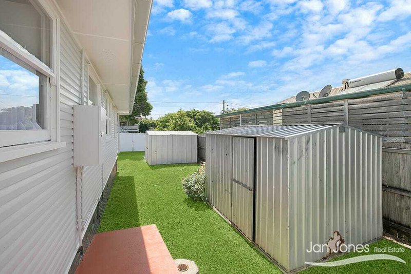 Photo - 2 Harriet Street, Clontarf QLD 4019 - Image 18