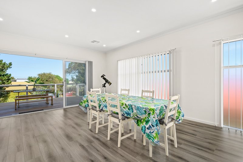 Photo - 2 Harvey Crescent, Aldinga Beach SA 5173 - Image 6