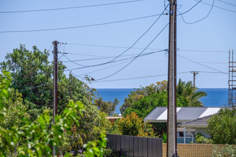 Photo - 2 Harvey Crescent, Aldinga Beach SA 5173 - Image 28