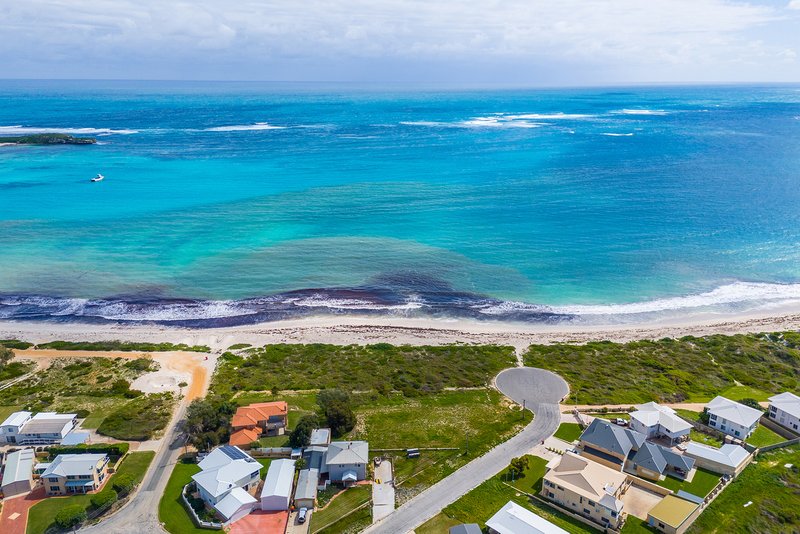 Photo - 2 Hawcroft Place, Lancelin WA 6044 - Image 5