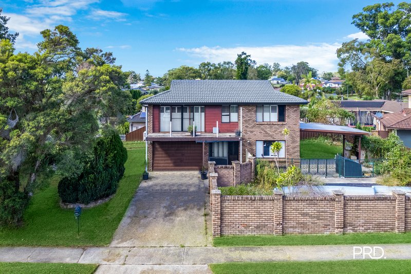 Photo - 2 Hawkins Avenue, Luddenham NSW 2745 - Image 3