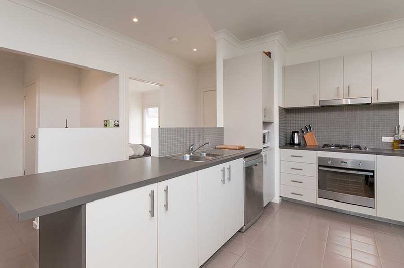 Photo - 2 Hawthorn Lane, Craigieburn VIC 3064 - Image 2