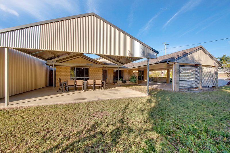 Photo - 2 Hayman Court, Clinton QLD 4680 - Image 18