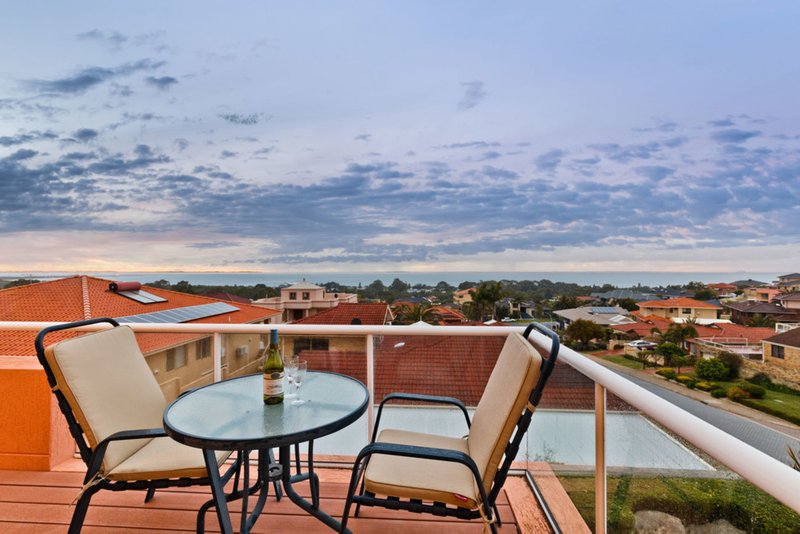 Photo - 2 Hayman Court, Coogee WA 6166 - Image 16