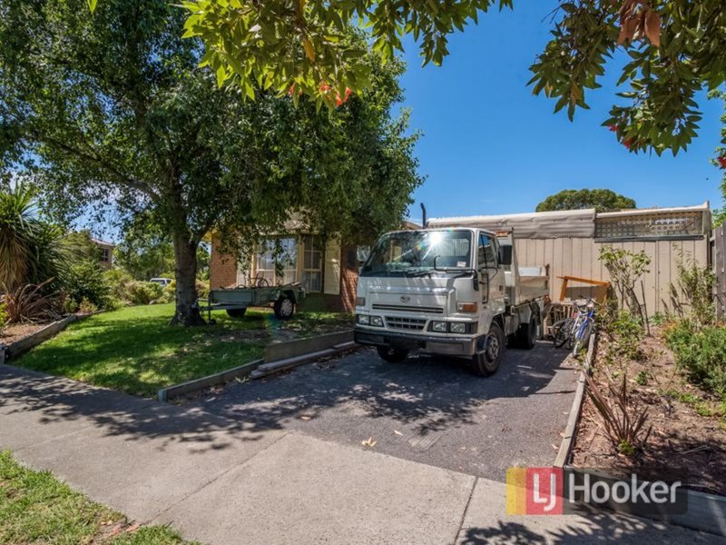 Photo - 2 Hazeldean Court, Hampton Park VIC 3976 - Image 15