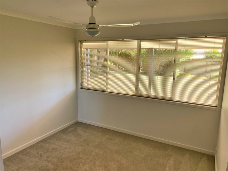 Photo - 2 Hazelmount Terrace, Kingaroy QLD 4610 - Image 13