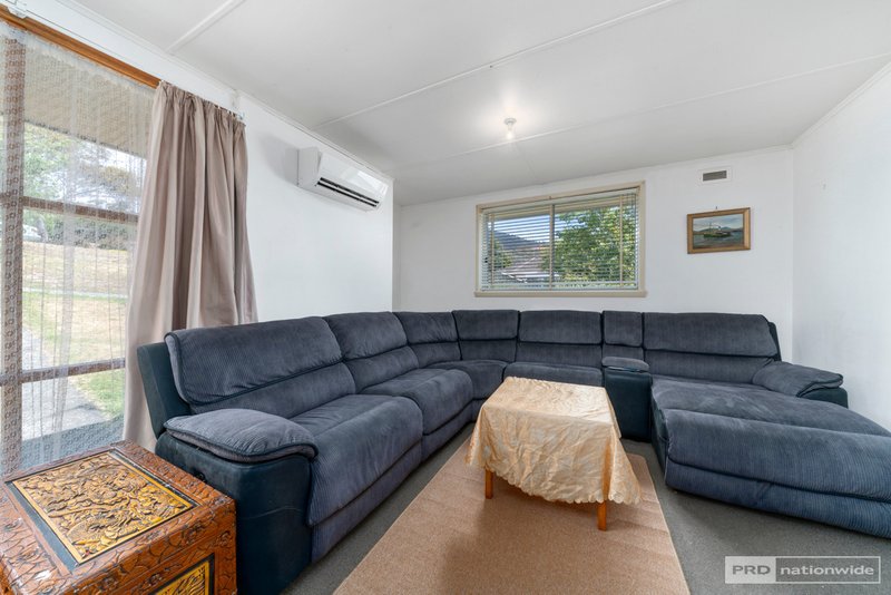 Photo - 2 Hearne Place, Glenorchy TAS 7010 - Image 2