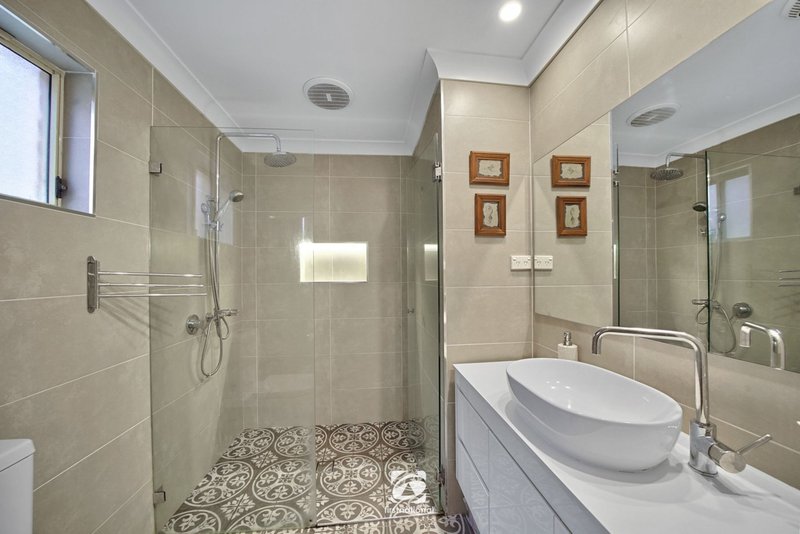 Photo - 2 Hibernia Place, Harrington Park NSW 2567 - Image 10