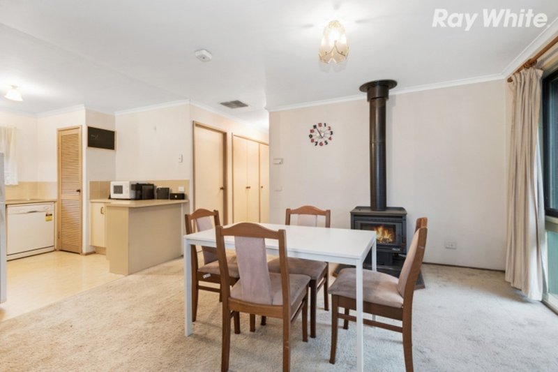 Photo - 2 Hibiscus Way, Keysborough VIC 3173 - Image 3