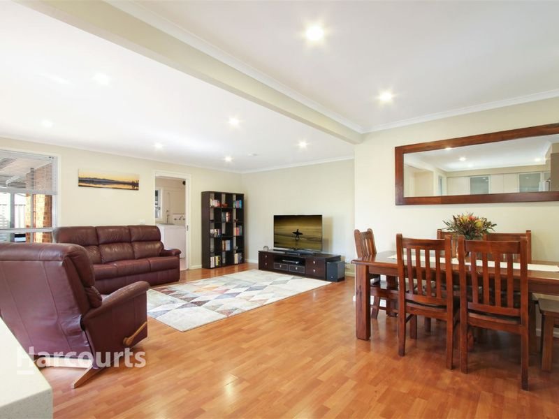 Photo - 2 Hickory Street, Albion Park Rail NSW 2527 - Image 4