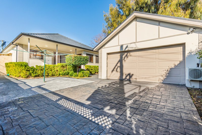 Photo - 2 Highlands Crescent, Blacktown NSW 2148 - Image 11