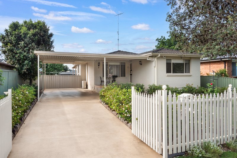 Photo - 2 Hill Avenue, Hobartville NSW 2753 - Image 4