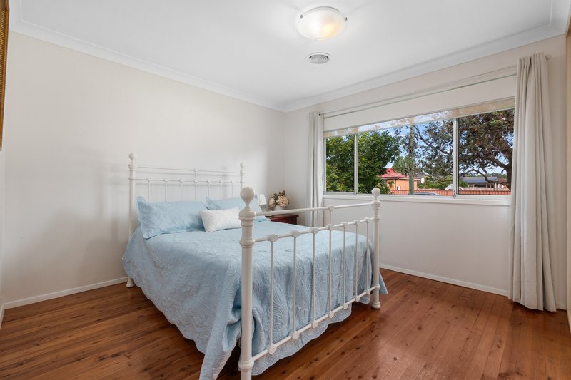 Photo - 2 Hill Avenue, Hobartville NSW 2753 - Image 7