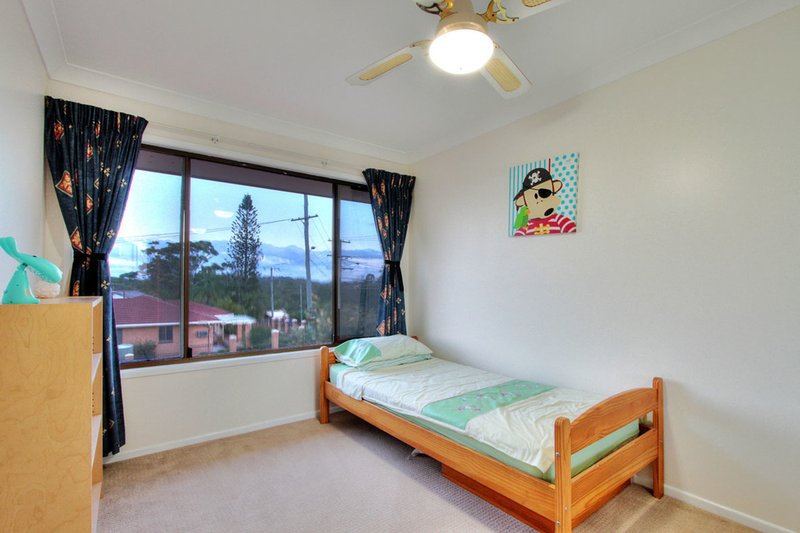 Photo - 2 Hill Park Cres , Rochedale South QLD 4123 - Image 15