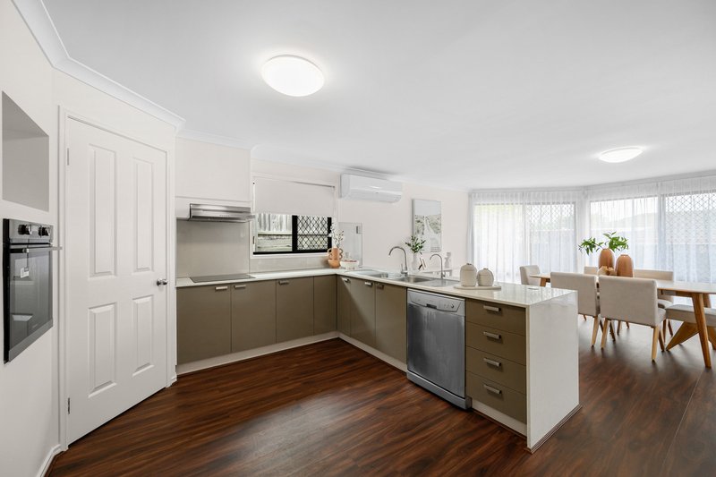 Photo - 2 Hillary Drive, Warner QLD 4500 - Image 9