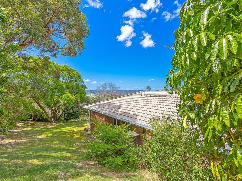 Photo - 2 Hillside Crescent, Edens Landing QLD 4207 - Image 18