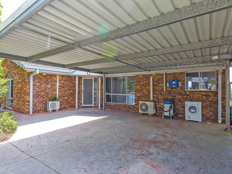 Photo - 2 Hillside Crescent, Edens Landing QLD 4207 - Image 21