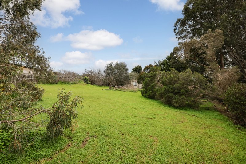 Photo - 2 Hilltop Crescent, Rhyll VIC 3923 - Image 3