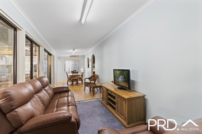 Photo - 2 Hodgkinson Crescent, Panania NSW 2213 - Image 5