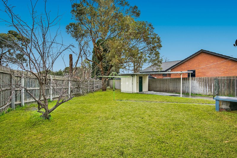 Photo - 2 Hoop Court, Frankston North VIC 3200 - Image 9