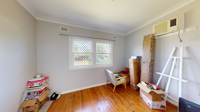 Photo - 2 Howard Avenue, Dubbo NSW 2830 - Image 10