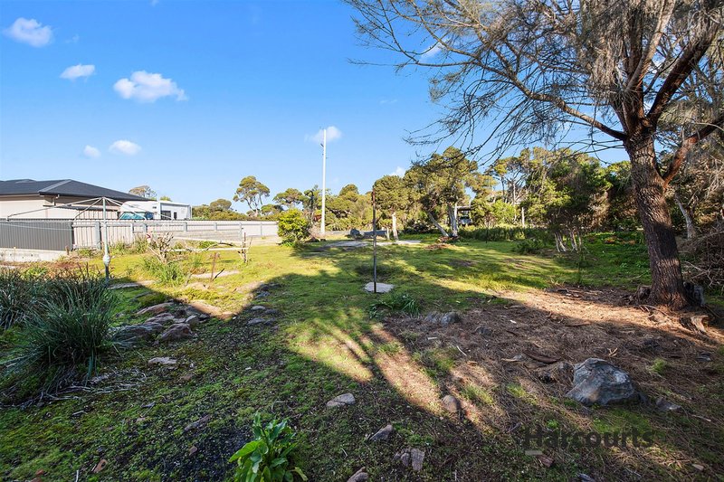 Photo - 2 Hugh Street, Hawley Beach TAS 7307 - Image 5