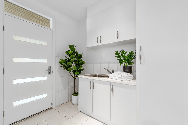 Photo - 2 Hunter Place, Mawson Lakes SA 5095 - Image 27
