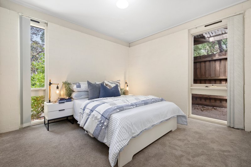 Photo - 2 Huntingdon Avenue, Bayswater North VIC 3153 - Image 12