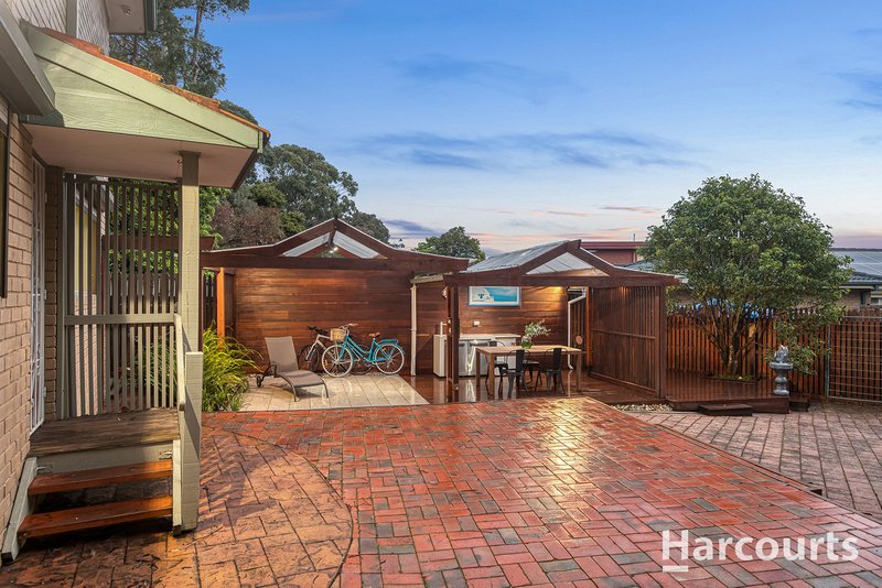 Photo - 2 Huskey Court, Vermont South VIC 3133 - Image 14