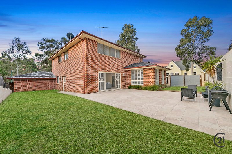 Photo - 2 Hyatt Close, Rouse Hill NSW 2155 - Image 2