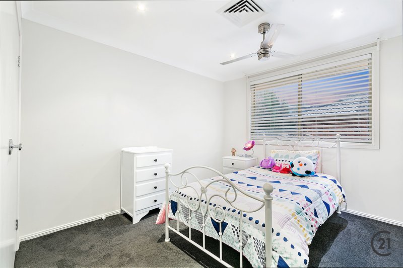 Photo - 2 Hyatt Close, Rouse Hill NSW 2155 - Image 7