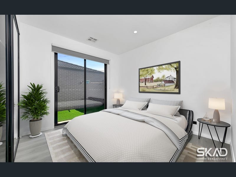 2 Hynes Place, Roxburgh Park VIC 3064