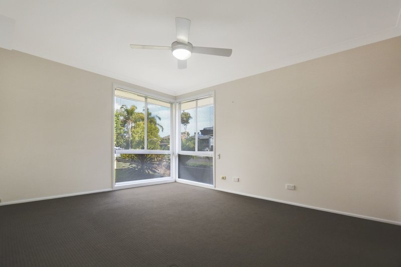 Photo - 2 Ibis Place, St Clair NSW 2759 - Image 6