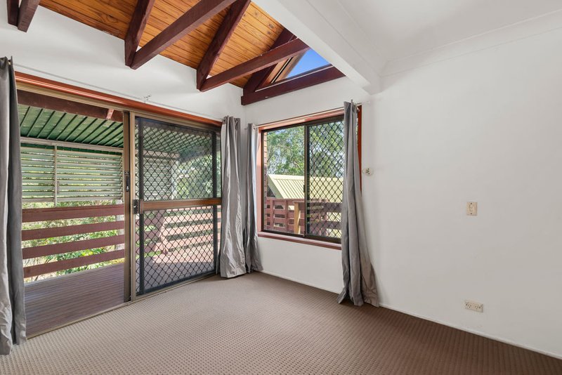 Photo - 2 Inala Avenue, Tugun QLD 4224 - Image 8