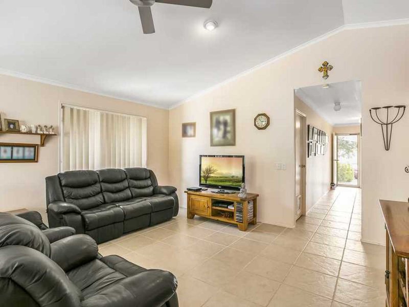 Photo - 2 Inverness Ct , Nerang QLD 4211 - Image 5