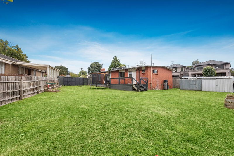 2 Iona Court, Wantirna South VIC 3152