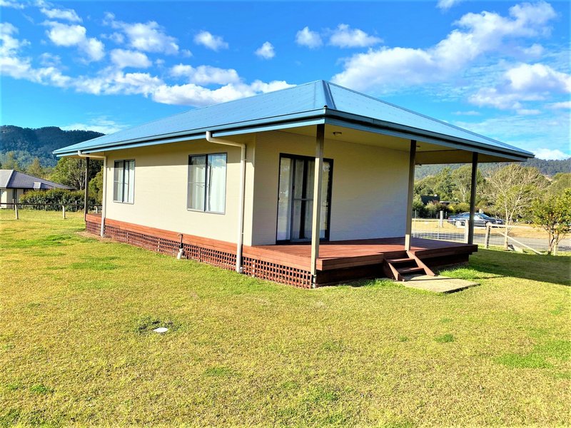 Photo - 2 Ironbark Cl , Gloucester NSW 2422 - Image 11