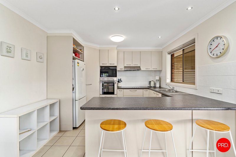 Photo - 2 Irrabella Place, Kangaroo Flat VIC 3555 - Image 3