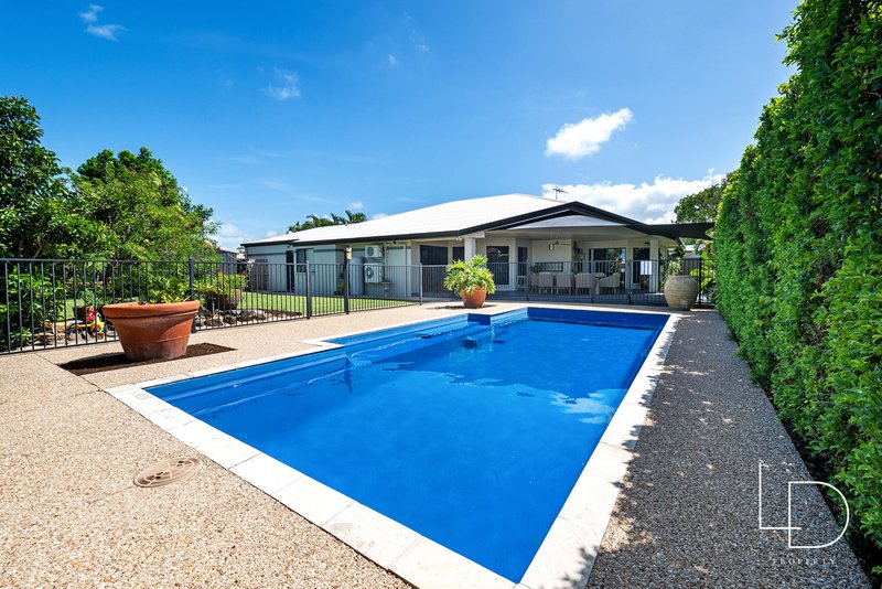 Photo - 2 Isabella Court, Glenella QLD 4740 - Image 2