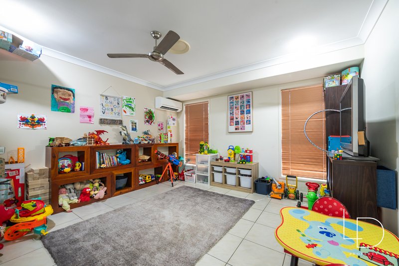 Photo - 2 Isabella Court, Glenella QLD 4740 - Image 19