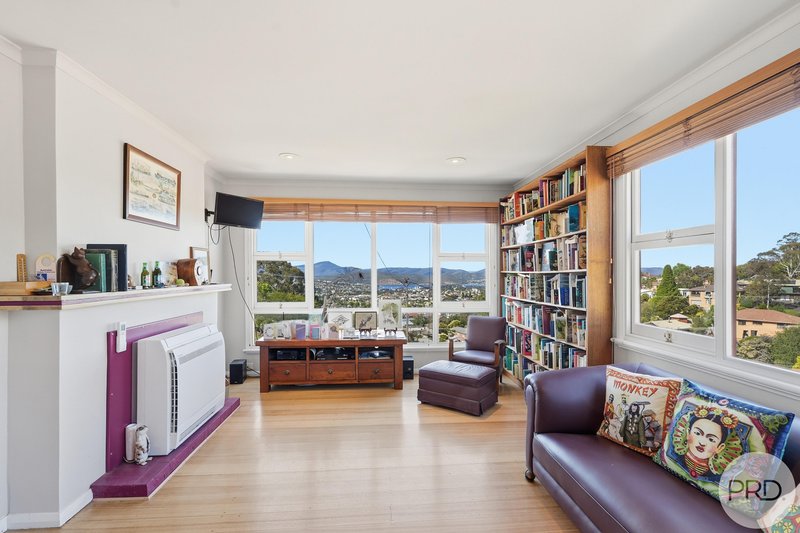 Photo - 2 Jabez Crescent, Lenah Valley TAS 7008 - Image 2