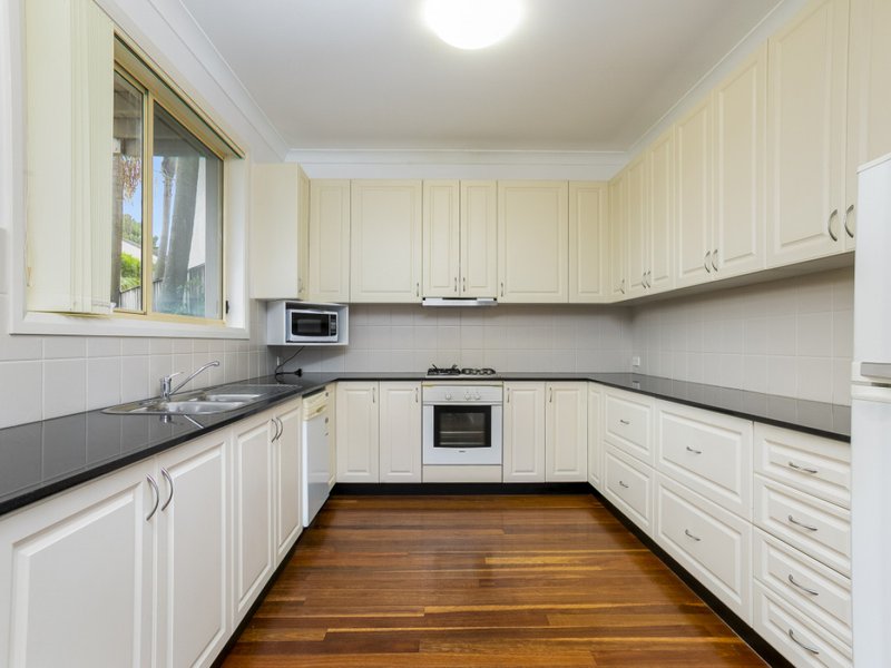 Photo - 2 Jabiru Close, Mona Vale NSW 2103 - Image 5