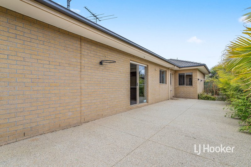 Photo - 2 Jade Crescent, Wyndham Vale VIC 3024 - Image 17