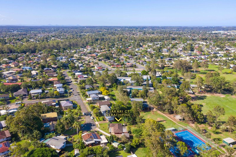 Photo - 2 Jakari Court, Strathpine QLD 4500 - Image 8