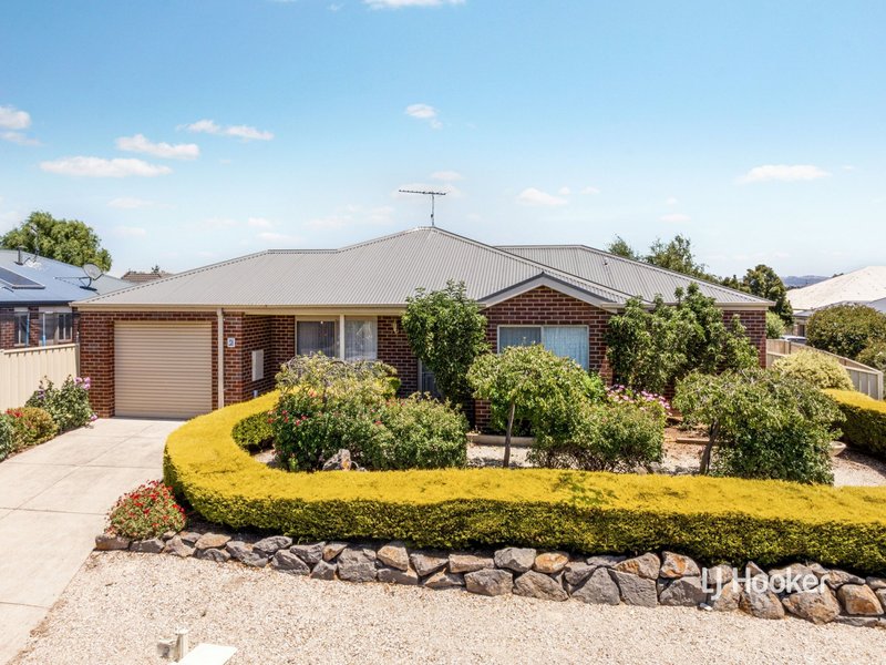 2 James Close, Kilmore VIC 3764