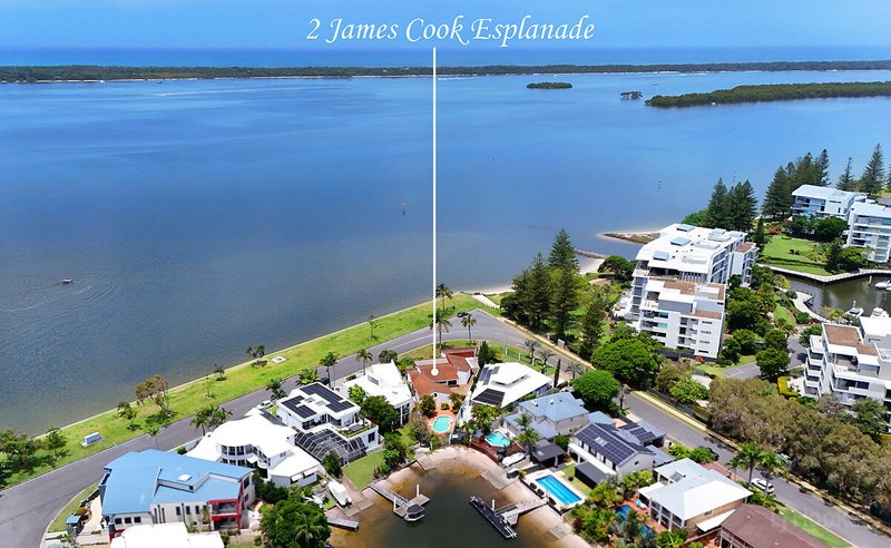 2 James Cook Esplanade, Hollywell QLD 4216