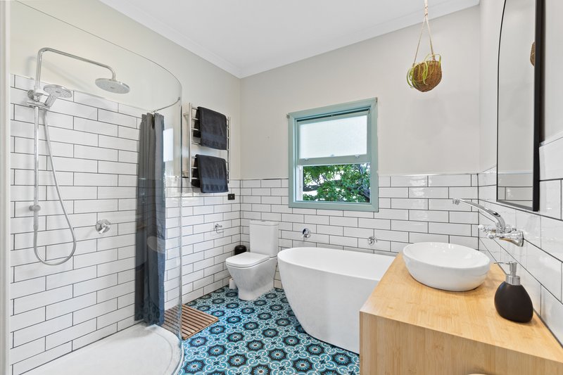 Photo - 2 James Street, Devonport TAS 7310 - Image 8