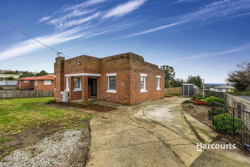 Photo - 2 James Street, Upper Burnie TAS 7320 - Image 1