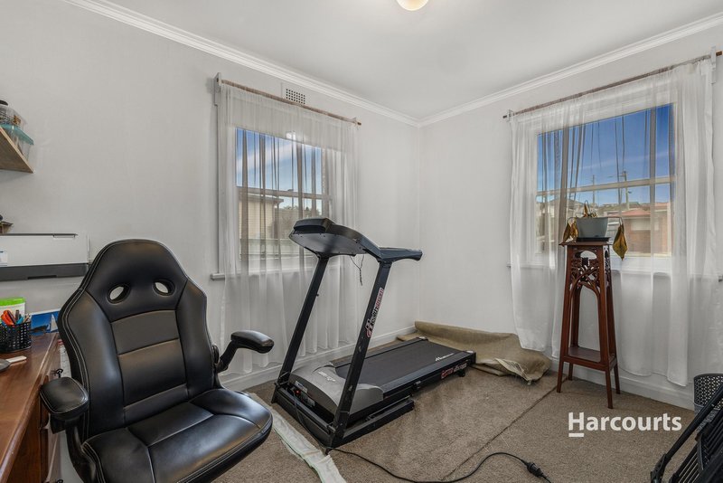 Photo - 2 James Street, Upper Burnie TAS 7320 - Image 9